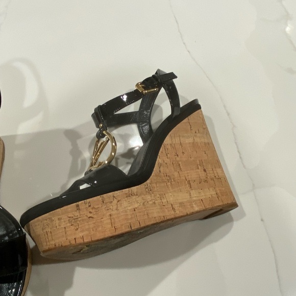 Louis Vuitton wedges - Picture 5 of 7